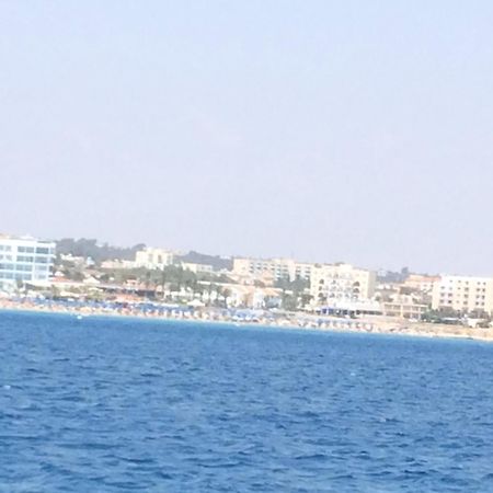 Tonia Seaview Villas Протарас Экстерьер фото