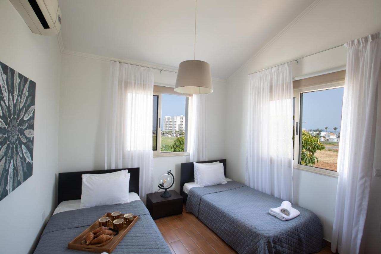 Tonia Seaview Villas Протарас Экстерьер фото