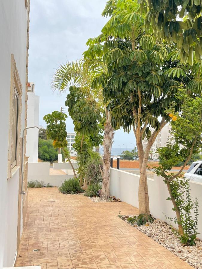 Tonia Seaview Villas Протарас Экстерьер фото